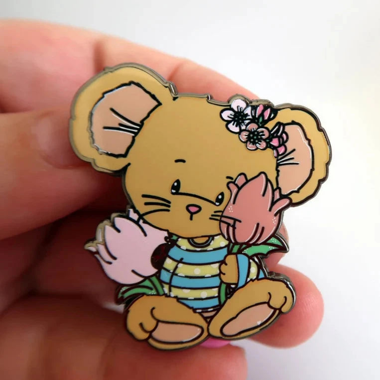 Tulip Hugs Mouse Pin