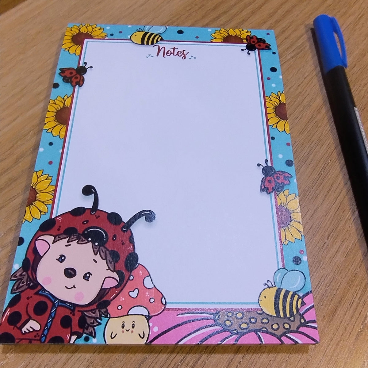A6 HedgieBug Memo Pad