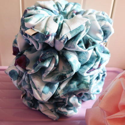 CLASSIC Scrunchie - BLUEBELL MOMENTS