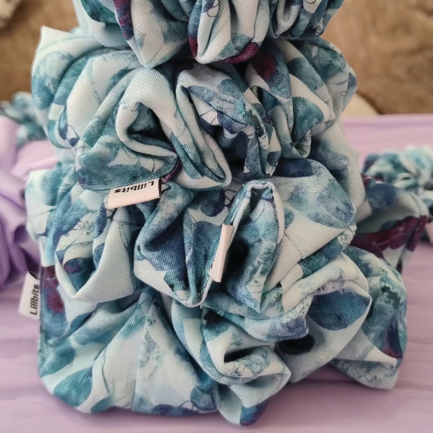 LUSH Scrunchie - BLUEBELL MOMENTS