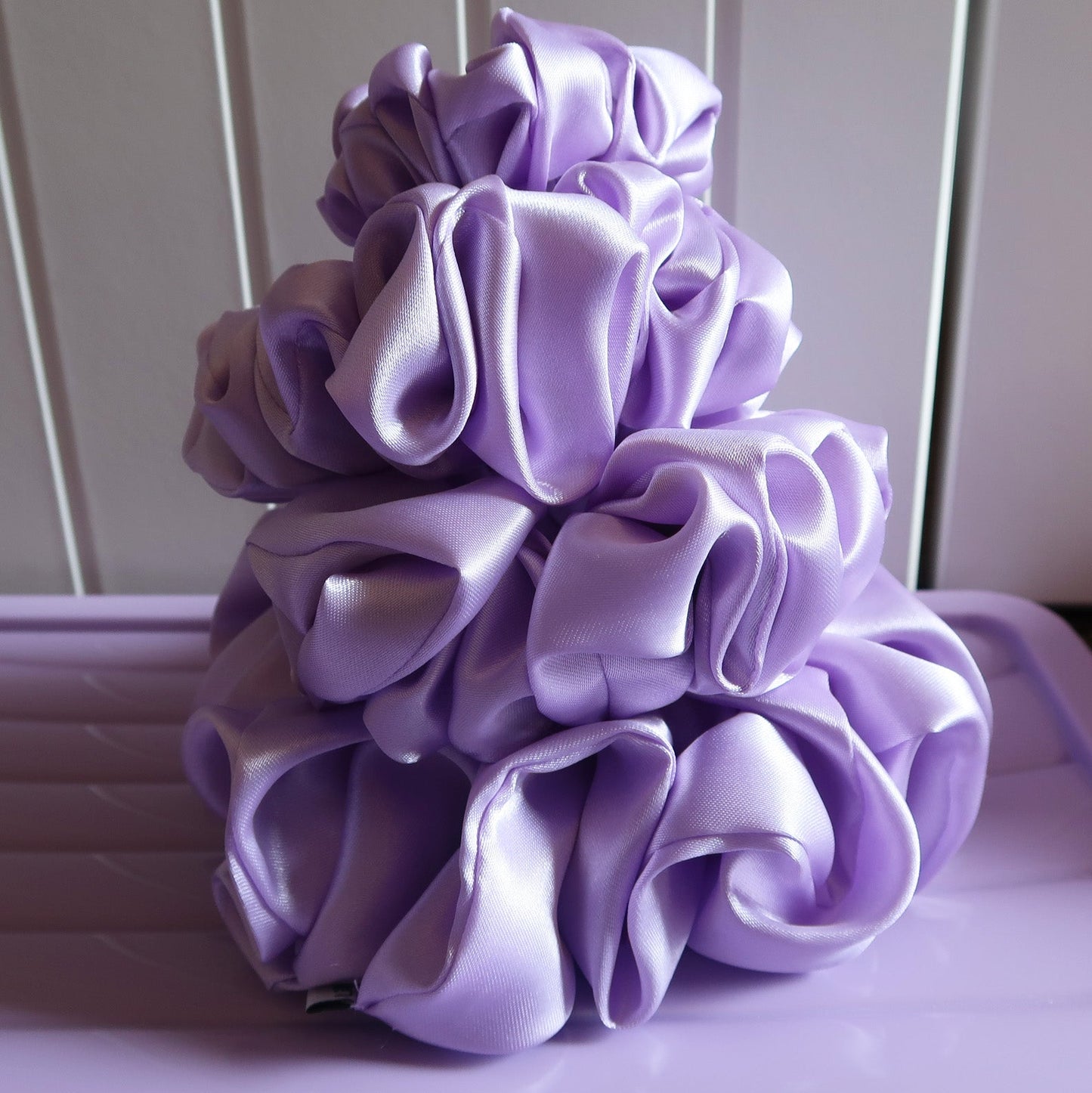 LUSH Scrunchie - Lavender Dreams
