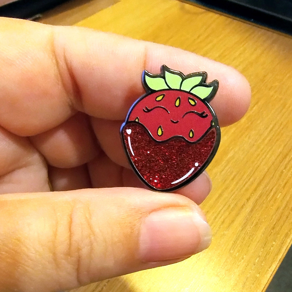 Lill Berry Pin