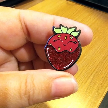 Lill Berry Pin