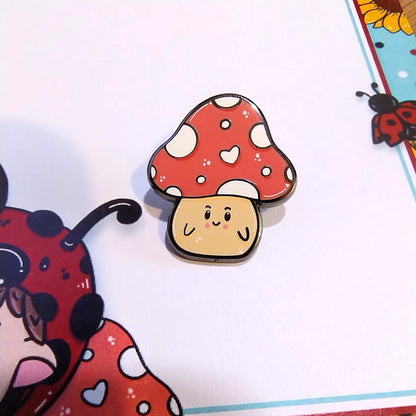 Lill Shroom Pin