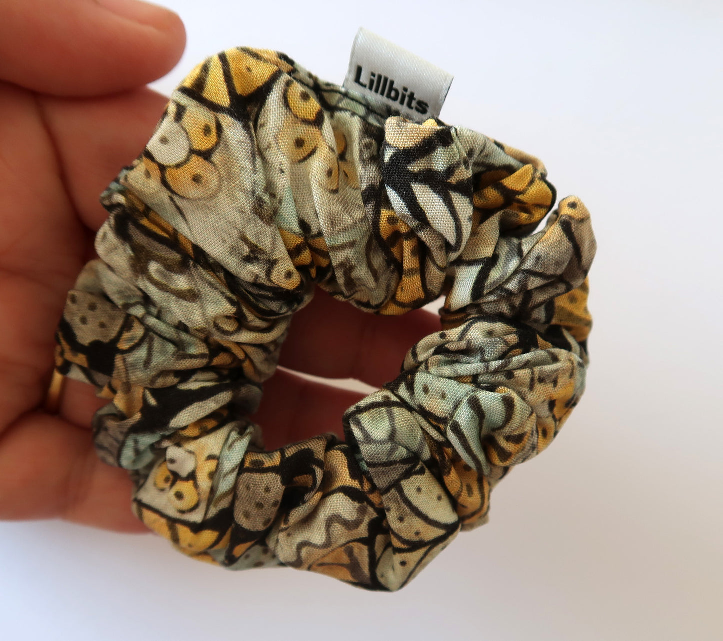 Scrunchie - Josie
