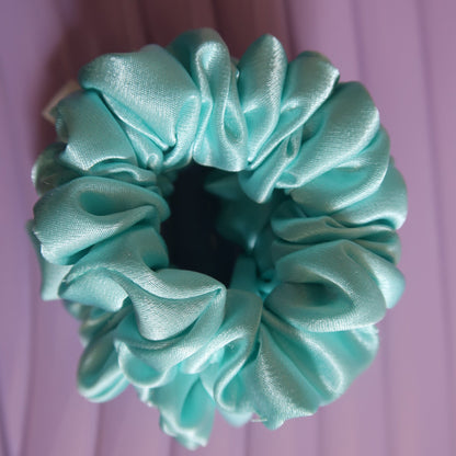 CLASSIC Scrunchie - MINTY
