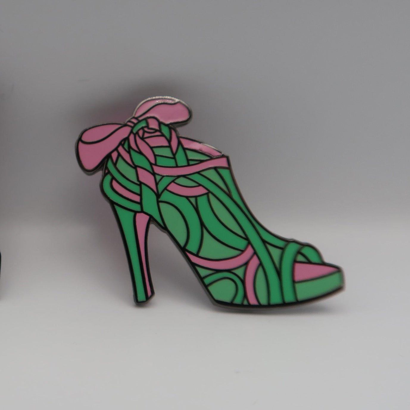 Pretty in Fashion Enamel Pin set